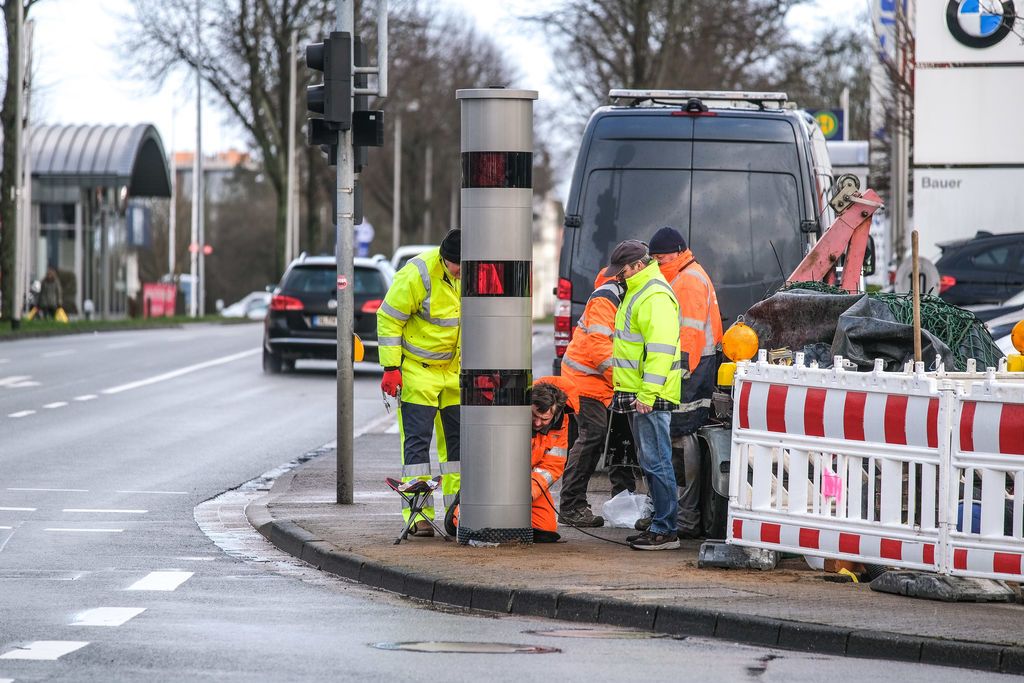 Blitzerwarner für Auto in Schleswig-Holstein - Fahrenkrug